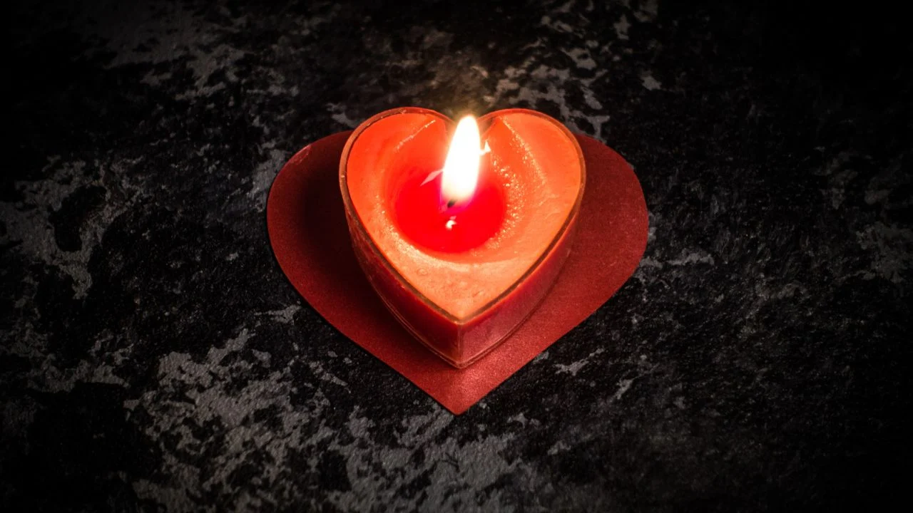 heart shaped candle